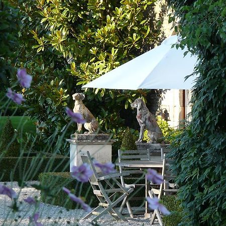 Manoir De Kerledan Hotel Carhaix-Plouguer Buitenkant foto